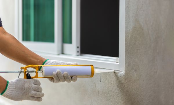 Window Caulking Service in Lehi
