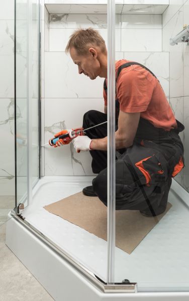 Shower Caulking Replacement in Lehi